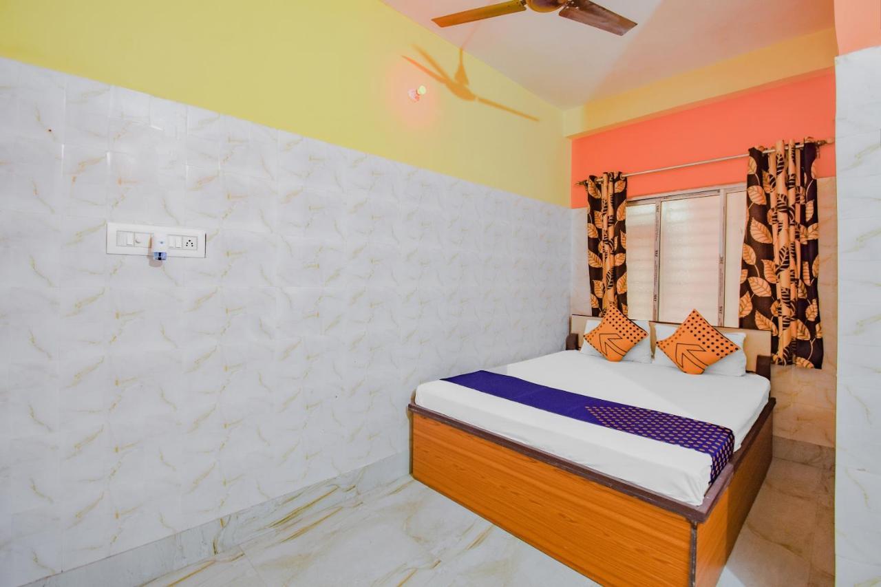 Spot On 74542 Aarav Hotel Jadabpur Bagian luar foto