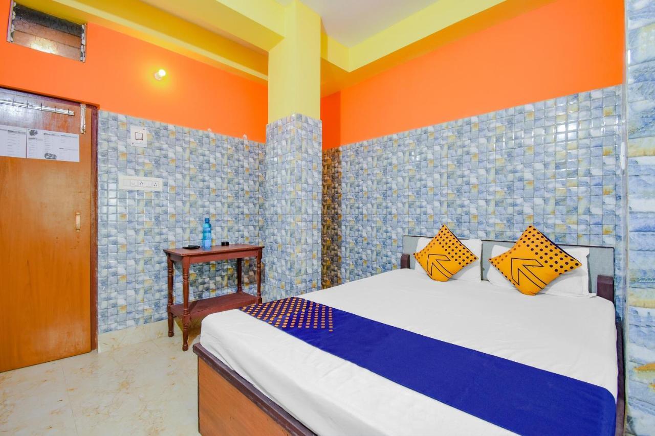 Spot On 74542 Aarav Hotel Jadabpur Bagian luar foto